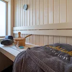Villa Schleivilla Kapitaen Cook 2 By Seeblick Ferien Oro,wasserbett,esaeule,thermomix Olpenitz
