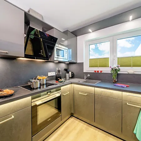 Schleivilla Kapitaen Cook 2 By Seeblick Ferien Oro,wasserbett,esaeule,thermomix Villa *